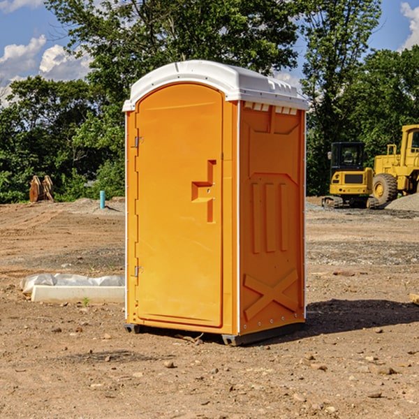 how can i report damages or issues with the portable toilets during my rental period in Russell